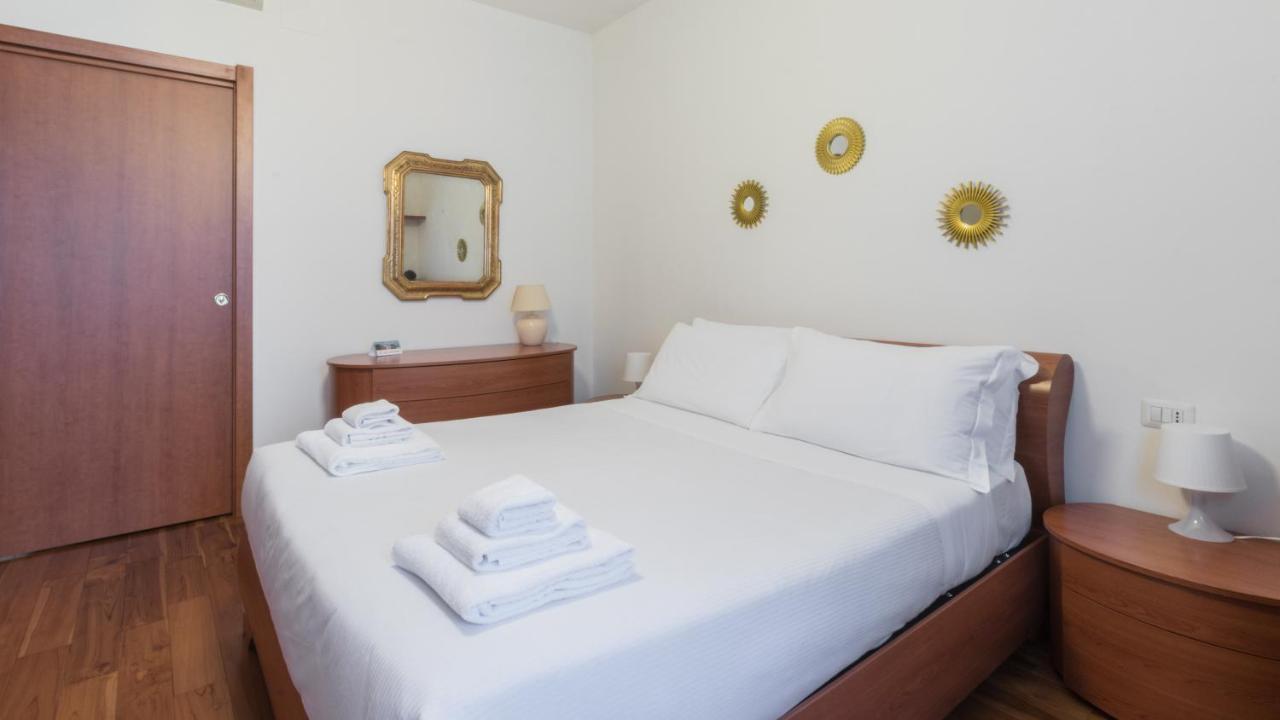 Italianway - Pericle 5 Apartment Milan Bagian luar foto